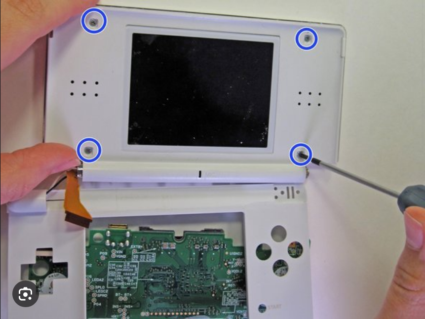 Nintendo DS Lite – Reparasjon av lydproblemer