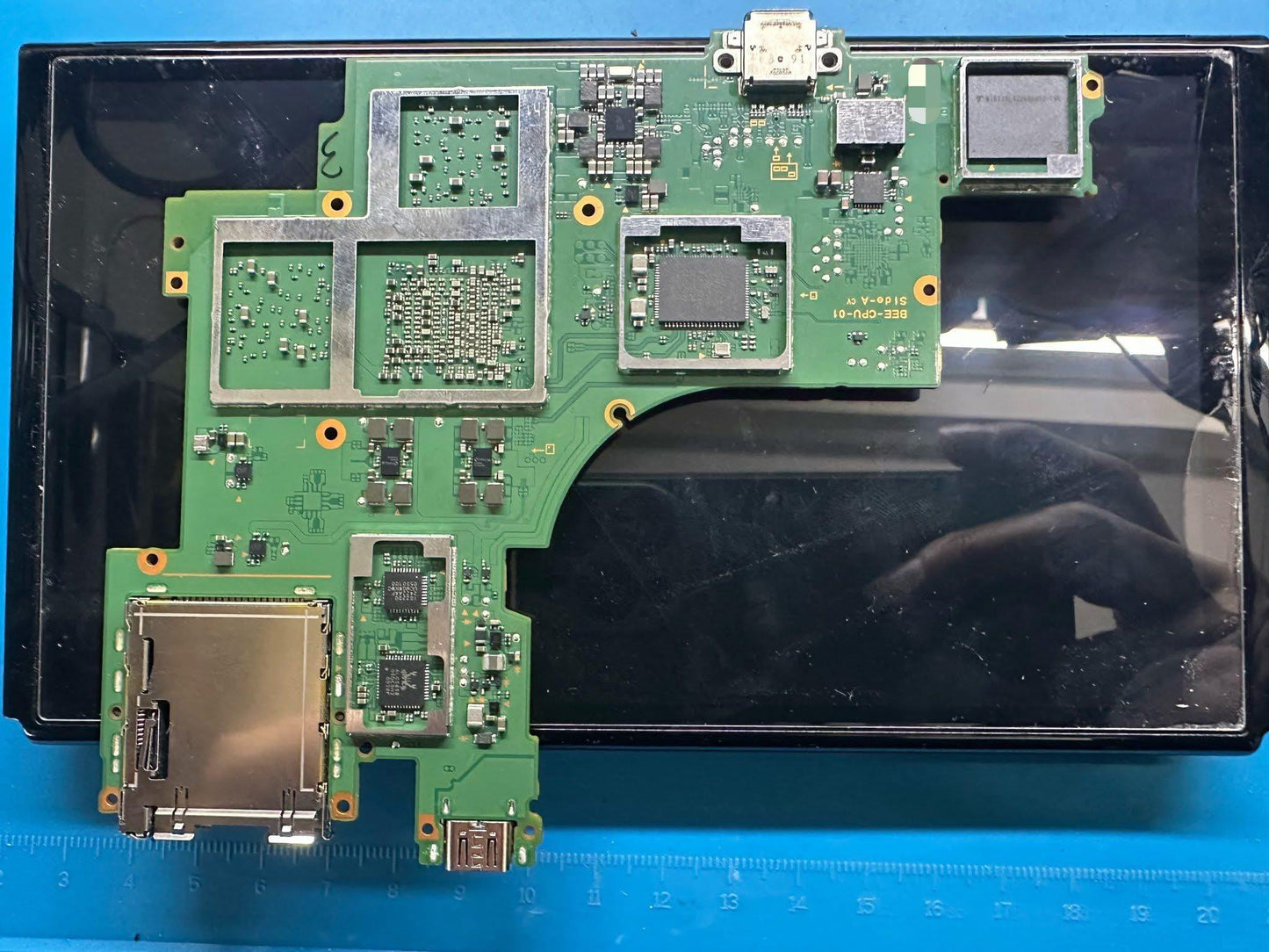 Reparasjon av USB‑C port – Nintendo Switch 2